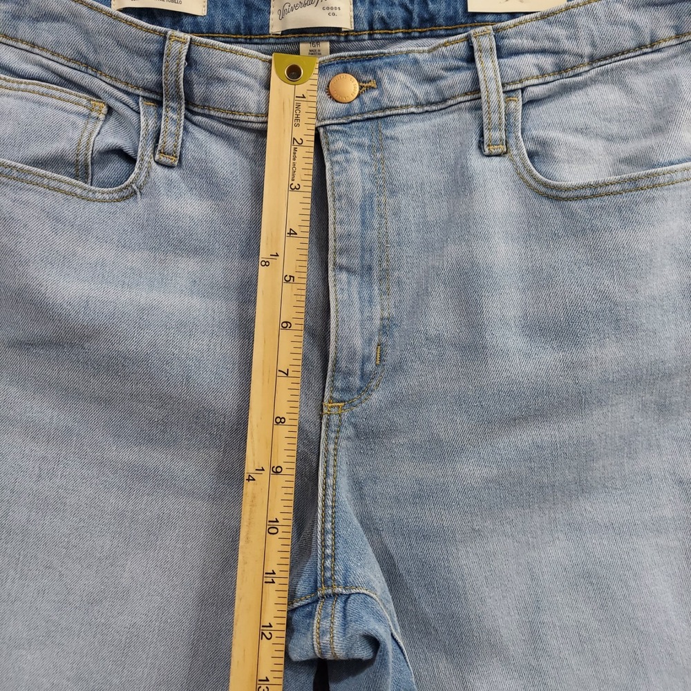 Universal Thread Ankle Bootcut‎ Raw Hem Women Siz… - image 2